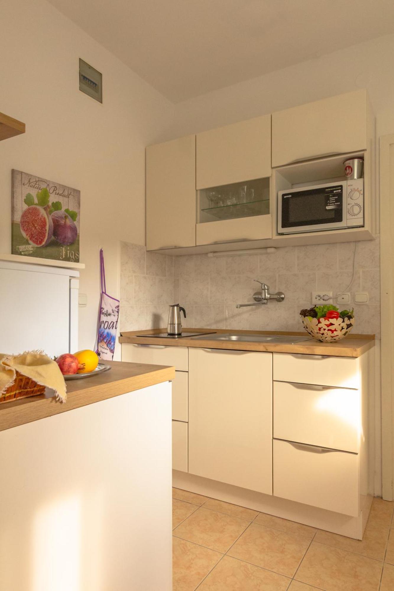 Apartment Beti Lopud